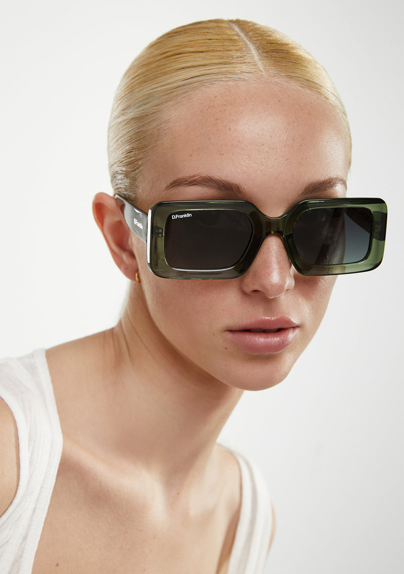 D.Franklin Bahamas Crystal Green / Smoke Green sunglasses package