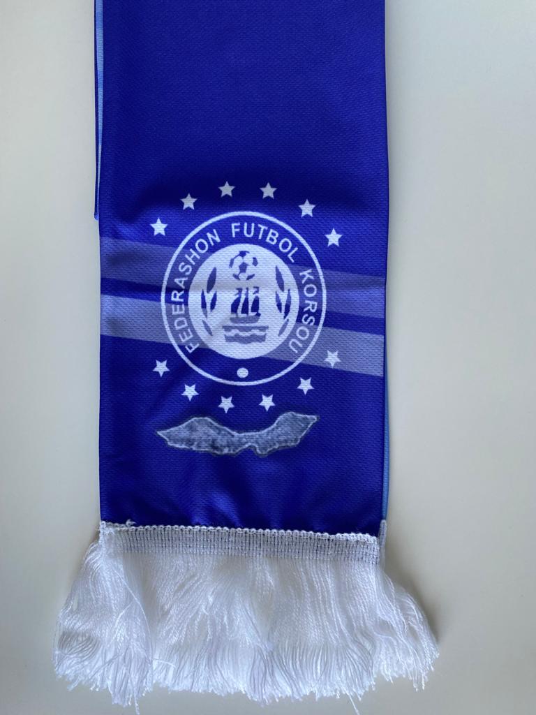 Official Soccer Scarf Curaçao closeup